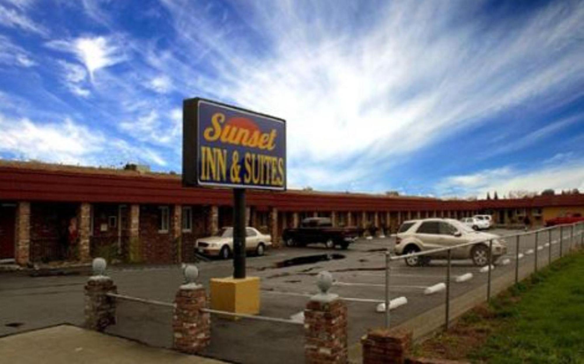 Sunset Inn&Suites West Sacramento Exterior foto